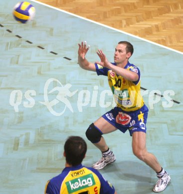 Volleyball Bundesliga SK Aich/Dob gegen Hypo VBK. Nejc Pusnik (Aich/Dob). Bleiburg am 7.10.2006. 
---
pressefotos, pressefotografie, kuess, qs, qspictures, sport, bild, bilder, bilddatenbank
