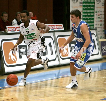 Basketball Bundesliga. Woerthersee Piraten gegen Oberwart Gunners. Tobe Carberry.  Klagenfurt, am 23.10.2005.
Foto: Kuess 
---
pressefotos, pressefotografie, kuess, qs, qspictures, sport, bild, bilder, bilddatenbank