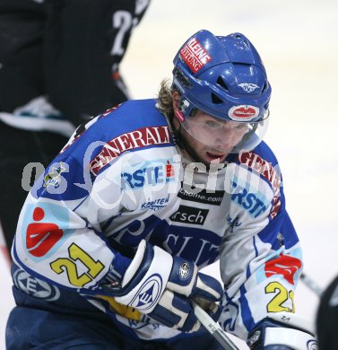 Eishockey Bundesliga. VSV gegen EHC Liwest Linz. Nikolaus Petrik (VSV). Villach, am 12.1.2007.
Foto: Kuess 
---
pressefotos, pressefotografie, kuess, qs, qspictures, sport, bild, bilder, bilddatenbank