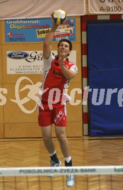 Volleyball Bundesliga. SK Aich/Dob gegen HYPO VBK. Adam Simac (Hypo VBK). Bleiburg, am 7.10.2006.
---
pressefotos, pressefotografie, kuess, qs, qspictures, sport, bild, bilder, bilddatenbank