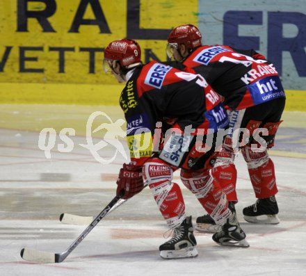 Eishockey KAC gegen Salzburg. Ban und Kraiger. Klagenfurt, am 8.3.2005.
---
pressefotos, pressefotografie, kuess, qs, qspictures, sport, bild, bilder, bilddatenbank