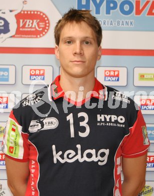 Volleyball Bundesliga. HYPO VBK. Portraitfotos. Simon Breuss. Klagenfurt, am 23.9.2006.
---
pressefotos, pressefotografie, kuess, qs, qspictures, sport, bild, bilder, bilddatenbank