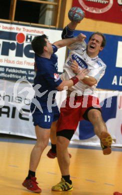 Laver Lior stoppt Martin Abadir von den Aon Fivers WAT Margarethen. Handball L?nderspiel ?sterreich gegen Israel. Feldkirchen, am 6.1.2005.
---
pressefotos, pressefotografie, kuess, qs, qspictures, sport, bild, bilder, bilddatenbank