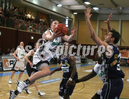 Basketball Bundesliga. W?rthersee Piraten. Semifinale. Piraten gegen Gmunden.Iiro Tenngren.
---
pressefotos, pressefotografie, kuess, qs, qspictures, sport, bild, bilder, bilddatenbank