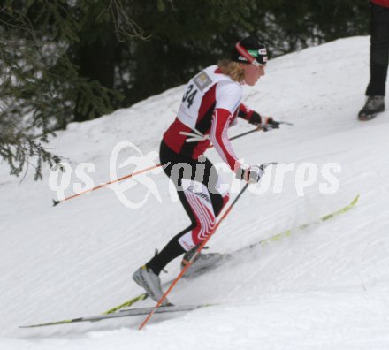 Alpe Adria Jugendwinterspiele im Tessin (Schweiz).Kerstin Muschet l?uft zur Bronzemedaille ?ber 5 Km klassisch.
---
pressefotos, pressefotografie, kuess, qs, qspictures, sport, bild, bilder, bilddatenbank