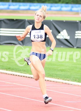 Leichtathletik. Austrian Top 4 Meeting. 300 Meter H?rden Frauen. Judith Glas (LC Villach). Villach, am 14.7.2006. 
---
pressefotos, pressefotografie, kuess, qs, qspictures, sport, bild, bilder, bilddatenbank