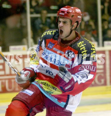 Eishockey Bundesliga. KAC gegen Innsbruck. Torjubel Warren Norris (KAC). Klagenfurt, am 5.10.2006.
---
pressefotos, pressefotografie, kuess, qs, qspictures, sport, bild, bilder, bilddatenbank