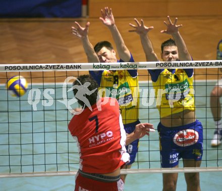 Volleyball Bundesliga.l SK Aich/Dob gegen Hypo VBK. Tomaz Pisnik, David Slatinsek (Aich/Dob). Bleiburg am 7. 10. 2006.
---
pressefotos, pressefotografie, kuess, qs, qspictures, sport, bild, bilder, bilddatenbank