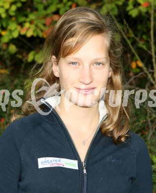 Orientierungslauf. Ursula Polzer. Forstsee, am 29.9.2006.
---
pressefotos, pressefotografie, kuess, qs, qspictures, sport, bild, bilder, bilddatenbank