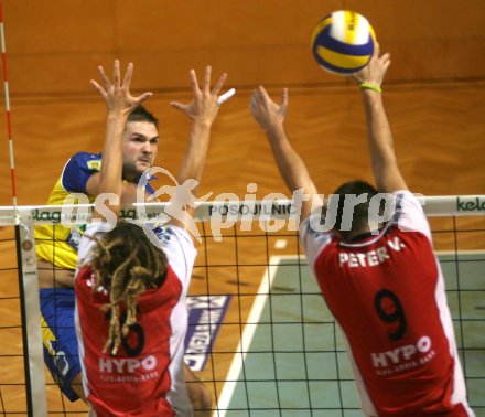 Volleyball Bundesliga. SK Aich/Dob gegen Hypo VBK.  David Slatinsek (Aich/Dob). Bleiburg am 7. 10. 2006.
---
pressefotos, pressefotografie, kuess, qs, qspictures, sport, bild, bilder, bilddatenbank