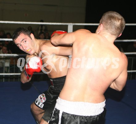 Boxen Vergleichskampf K?rnten gegen Slowenien. WBC Weltmeister Pedrag Radosevic gegen Ivica Cukusic (Kroatien). Klagenfurt, am 15.12.2006.
Foto: Kuess
---
pressefotos, pressefotografie, kuess, qs, qspictures, sport, bild, bilder, bilddatenbank