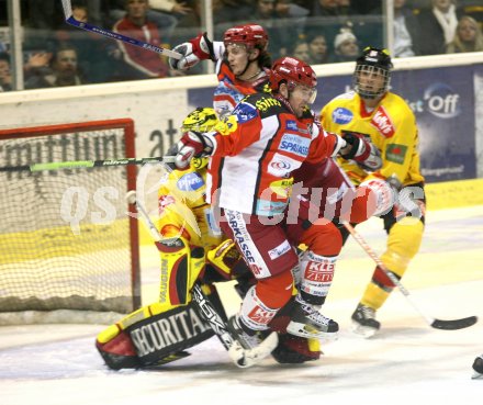 Eishockey Bundesliga. KAC gegen Vienna Capitals.Christian Ban,  Mario Schaden(KAC), Scott Fankhouser, Mario Altmann (Caps). Klagenfurt, am 27.10.2006.
Foto: Kuess
---
pressefotos, pressefotografie, kuess, qs, qspictures, sport, bild, bilder, bilddatenbank