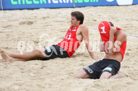 Beachvolleyball Grand Slam. Felix Bl?uel und Alexander Xandi Huber (?sterreich). Klagenfurt, am 8.2.2006
---
pressefotos, pressefotografie, kuess, qs, qspictures, sport, bild, bilder, bilddatenbank