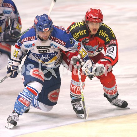 Eishockey Bundesliga. VSV gegen KAC. Nikolaus Petrik (VSV), Philippe Horsky (KAC). Villach, am 22.12.2006.
Foto: qspictures/Kuess 
---
pressefotos, pressefotografie, kuess, qs, qspictures, sport, bild, bilder, bilddatenbank