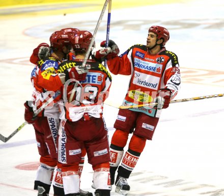 Eishockey Bundesliga. KAC gegen Salzburg.Torjubel KAC. Klagenfurt, am 22.10.2006.
Foto: Kuess
---
pressefotos, pressefotografie, kuess, qs, qspictures, sport, bild, bilder, bilddatenbank