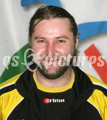 Kegeln. 2. Bundesliga. KSK Klagenfurt. Dieter Tratnik. Klagenfurt, am 4.11.2006.
Foto: Kuess
---
pressefotos, pressefotografie, kuess, qs, qspictures, sport, bild, bilder, bilddatenbank