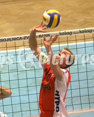 Volleyball Meisterschaftsspiel SK Aich/Dob gegen Hypo VBK. Martin Mikula (HYPO VBK).  Bleiburg am 7.10.2006
---
pressefotos, pressefotografie, kuess, qs, qspictures, sport, bild, bilder, bilddatenbank
