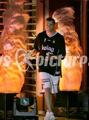 Basketball Woerthersee Piraten. Andreas Helmigk. KLagenfurt, am 15.10.2005.
Foto: Kuess
---
pressefotos, pressefotografie, kuess, qs, qspictures, sport, bild, bilder, bilddatenbank