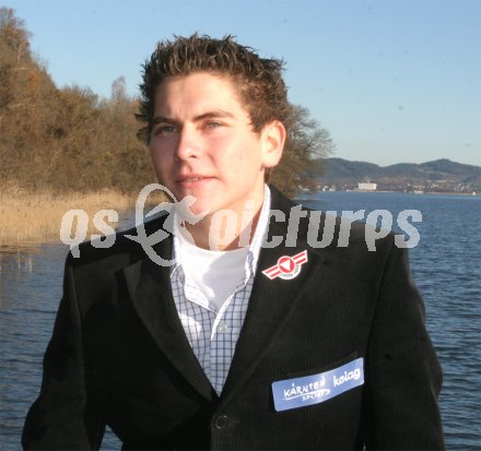 Christoph Binder/Segeln
P?rtschach, am 24.11.2004.
---
pressefotos, pressefotografie, kuess, qs, qspictures, sport, bild, bilder, bilddatenbank