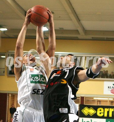 Basketball Bundesliga. W?rthersee Piraten gegen Dukes Klosterneuburg. Anthony Shavies (Piraten). Klagenfurt, 4.2.2007. 
Foto: Kuess
---
pressefotos, pressefotografie, kuess, qs, qspictures, sport, bild, bilder, bilddatenbank