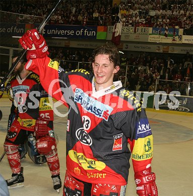 Eishockey Bundesliga. KAC gegen Innsbruck. Spieler des Abends Christian Ban. Klagenfurt, am 27.3.2005.
---
pressefotos, pressefotografie, kuess, qs, qspictures, sport, bild, bilder, bilddatenbank