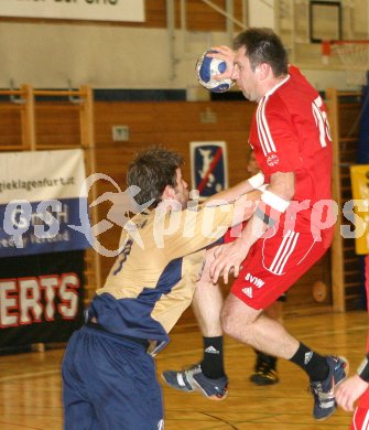 Bundesliga Handball. SVVW gegen HCK. Privsek Uros (SVVW), Rothe Helmut (HCK). Klagenfurt, 3.2.2007
Foto: Kuess
---
pressefotos, pressefotografie, kuess, qs, qspictures, sport, bild, bilder, bilddatenbank
