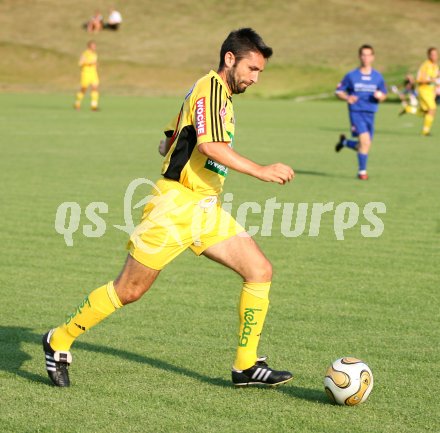 Fussball. FC K?rnten. Nenad Bjelica. K?ttmannsdorf, am 21.7.2006.
---
pressefotos, pressefotografie, kuess, qs, qspictures, sport, bild, bilder, bilddatenbank