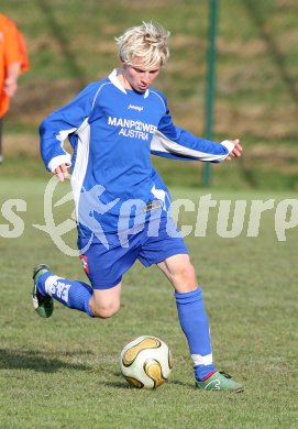 Fu?ball Unterliga Ost. K?ttmannsdorf gegen Wietersdorf. David Tamegger (K?ttmannsdorf). K?ttmannsdorf, am 5.11.2006.
Foto: Kuess
---
pressefotos, pressefotografie, kuess, qs, qspictures, sport, bild, bilder, bilddatenbank
