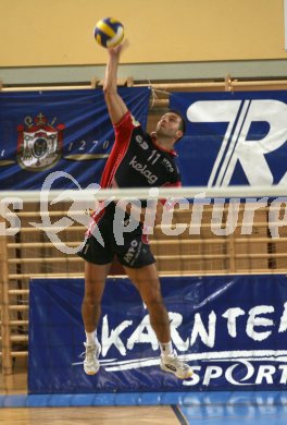 Volleyball Bundesliga. HYPO VBK Klagenfurt. Peter Polony. Klagenfurt, am 23.9.2006.

---
pressefotos, pressefotografie, kuess, qs, qspictures, sport, bild, bilder, bilddatenbank