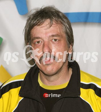 Kegeln. 2. Bundesliga. KSK Klagenfurt. Obmann Gerhard Witzelnig. Klagenfurt, am 4.11.2006.
Foto: Kuess
---
pressefotos, pressefotografie, kuess, qs, qspictures, sport, bild, bilder, bilddatenbank