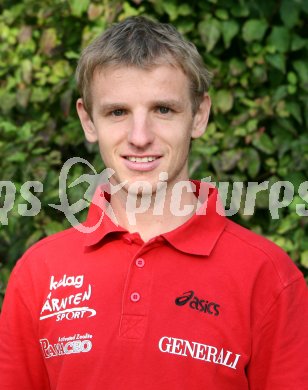 Leichtathletik. Markus Hohenwarter. Forstsee, am 29.9.2006.
---
pressefotos, pressefotografie, kuess, qs, qspictures, sport, bild, bilder, bilddatenbank