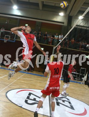 Volleyball Bundesliga. HYO VBK. Miomir Krasic. Klagenfurt, am 15.10.2006.
Foto: Kuess
---
pressefotos, pressefotografie, kuess, qs, qspictures, sport, bild, bilder, bilddatenbank