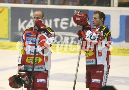 Eishockey Bundesliga. KAC gegen Innsbruck. Entt?uschung beim KAC. Klagenfurt, am 5.10.2006.
---
pressefotos, pressefotografie, kuess, qs, qspictures, sport, bild, bilder, bilddatenbank