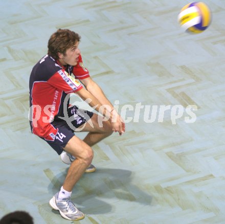 Volleyball Bundesliga. SK Aich/Dob gegen Hypo VBK. Alexander Huber (HYPO VBK).  Bleiburg am 7.10.2006
---
pressefotos, pressefotografie, kuess, qs, qspictures, sport, bild, bilder, bilddatenbank