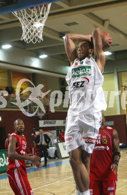 Basketball Bundesliga. W?rthersee Piraten gegen Wels. Kris Clarkson (Piraten). KLagenfurt, am 12.11.2006.
Foto: Kuess
---
pressefotos, pressefotografie, kuess, qs, qspictures, sport, bild, bilder, bilddatenbank