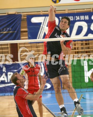 Volleyball Bundesliga. HYPO VBK Klagenfurt. Adam Simac. Klagenfurt, am 23.9.2006.
---
pressefotos, pressefotografie, kuess, qs, qspictures, sport, bild, bilder, bilddatenbank