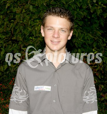 Sprunglauf. Schispringen. Stefan Innerwinkler. Forstsee, am 29.9.2006.
---
pressefotos, pressefotografie, kuess, qs, qspictures, sport, bild, bilder, bilddatenbank