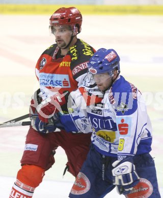 Eishockey Bundesliga. KAC gegen VSV.  Jonathan Aitken (KAC), Roland Kaspitz (VSV). Klagenfurt, am 23.11.2006.
Foto: Kuess
---
pressefotos, pressefotografie, kuess, qs, qspictures, sport, bild, bilder, bilddatenbank