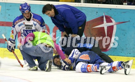 Eishockey Bundesliga. KAC gegen VSV. Devin Edgerton, Thomas Raffl (VSV). Klagenfurt, am 21.1.2007.
Foto: Kuess
---
pressefotos, pressefotografie, kuess, qs, qspictures, sport, bild, bilder, bilddatenbank