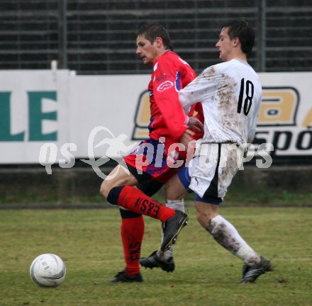 Fussball Regionalliga. Spittal gegen SAK. Manuel Plattner (Spittal), Michael H?bler (SAK). Spittal, am, 31.3.2007.
Foto: Kuess
---
pressefotos, pressefotografie, kuess, qs, qspictures, sport, bild, bilder, bilddatenbank