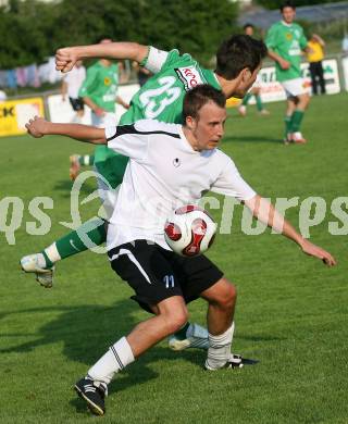 Fussball. Kaerntner Liga. Bleiburg gegen St. Stefan/Lav.Michael Mulyk (Bleiburg), Hansjoerg Peteln (St.Stefan). Bleiburg, am 9.6.2007.
Foto: Kuess 
---
pressefotos, pressefotografie, kuess, qs, qspictures, sport, bild, bilder, bilddatenbank