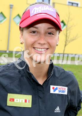 OESV Schidamen. Trainingslager am Klopeinersee. SKI ALPIN - FIS Weltcup, OESV, Technik-Gruppe, Riesentorlauf, Riesenslalom, Slalom, Torlauf, Damen, Pressekonferenz. Michaela Kirchgasser (AUT) St. Primus, am 12.6.2007.
Foto: Kuess
---
pressefotos, pressefotografie, kuess, qs, qspictures, sport, bild, bilder, bilddatenbank