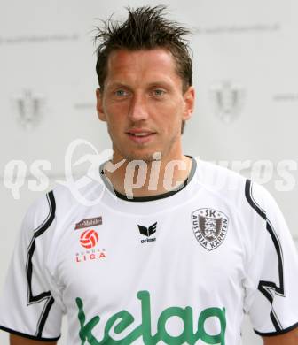 SK Austria Kaernten. Marcel Ketelaer. Klagenfurt, 26.6.2007.
Foto: Kuess
---
pressefotos, pressefotografie, kuess, qs, qspictures, sport, bild, bilder, bilddatenbank