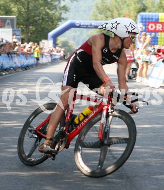 Ironman. Laufen, Schwimmen. Radfahren. Max Renko (Oesterreich). Klagenfurt, am 8.7.2007.
Foto: Kuess
---
pressefotos, pressefotografie, kuess, qs, qspictures, sport, bild, bilder, bilddatenbank