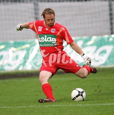 Fussball. Oesterreichische Bundesliga. SK Austria Kaernten gegen SV Mattersburg. Andreas Schranz (Kaernten). Klagenfurt, am 11.8.2007.
Foto: Kuess
---
pressefotos, pressefotografie, kuess, qs, qspictures, sport, bild, bilder, bilddatenbank
