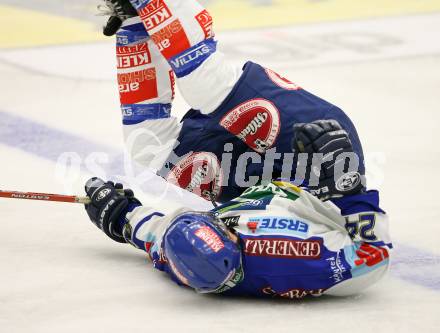 Erste Bank Eishockey Bundesliga. VSV gegen Alba Volan Fetiva. Guenther Lanzinger (VSV). Villach, am 27.9.2007.
Foto: Kuess
---
pressefotos, pressefotografie, kuess, qs, qspictures, sport, bild, bilder, bilddatenbank