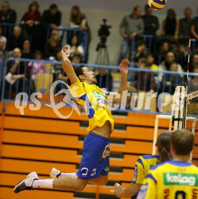 Volleyball Challenge Cup. SK Posojilnica Aich/Dob gegen Generali Haching. Stefan Gruber (Aich/Dob). Prevalje, am 27.10.2007.
Foto: Kuess
---
pressefotos, pressefotografie, kuess, qs, qspictures, sport, bild, bilder, bilddatenbank