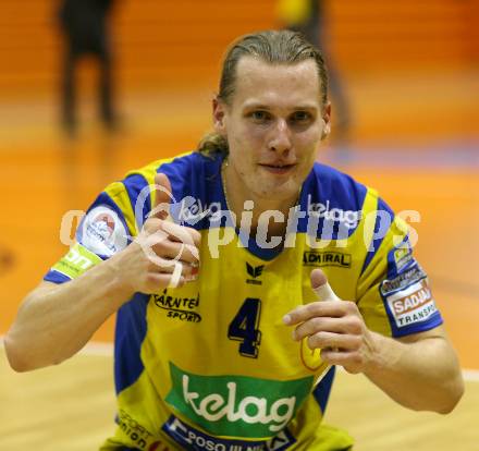 Volleyball Challenge Cup. SK Posojilnica Aich/Dob gegen Generali Haching. Robin Pelucha (Aich/Dob). Prevalje, am 27.10.2007.
Foto: Kuess
---
pressefotos, pressefotografie, kuess, qs, qspictures, sport, bild, bilder, bilddatenbank