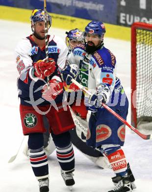 EBEL. Eishockey Bundesliga. VSV gegen Red Bull Salzburg. Markus Peintner (VSV), Richard Jackman (Salzburg). Villach, am 9.11.2007.
Foto: Kuess
---
pressefotos, pressefotografie, kuess, qs, qspictures, sport, bild, bilder, bilddatenbank