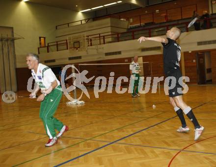 Fussball, Badminton. Gemeinsames Training SK Austria Kaernten, ASKOE Kelag Kaernten. Patrick Wolf. Klagenfurt, am 21.1.2008.
Foto: Kuess
---
pressefotos, pressefotografie, kuess, qs, qspictures, sport, bild, bilder, bilddatenbank